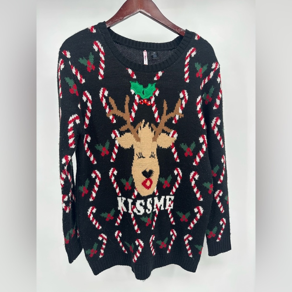 Love By Design Black and Red Crew Neck Sweater